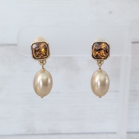 Vintage Monet Clip On Earrings Unusual Color Faux Pearl & Orange Gem Statement - Picture 1 of 6